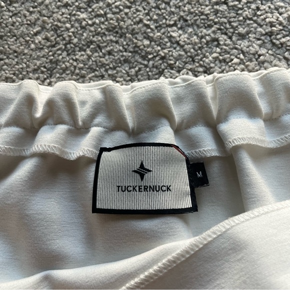 TUCKERNUCK White Miranda Off the Shoulder Blouse top chic minimalist medium - Picture 4 of 9